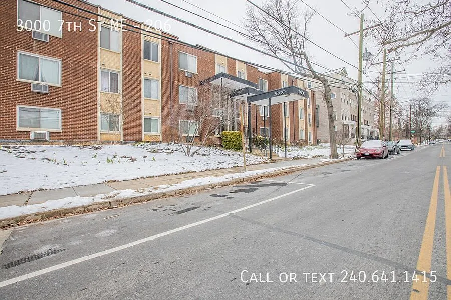3000 7th St NE #206