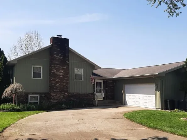 2461 Meadow Ridge Dr, Wheelersburg, OH 45694