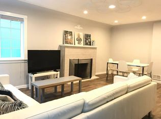 2100 Ralmar Ave, Palo Alto, CA 94303