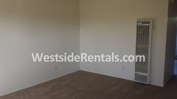 2nd image of 1926 7th St