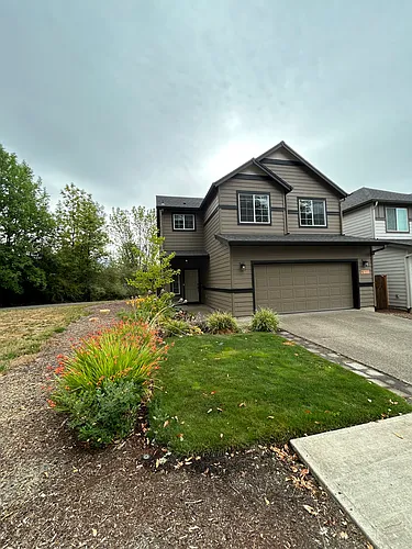 18222 SW Silvertip St #1 Photo 1