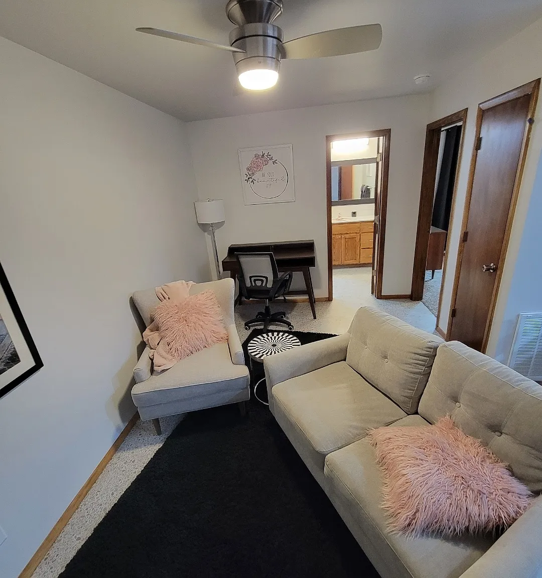 1 bed, $775 — Photo 2