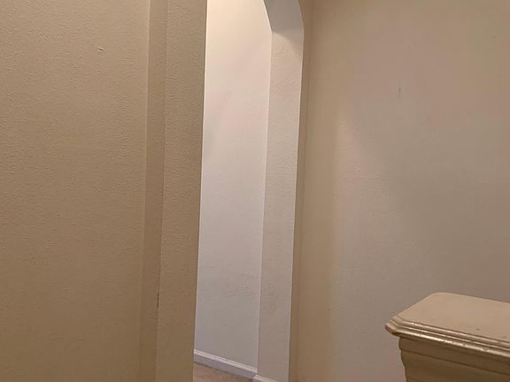 Upstairs to bedrooms