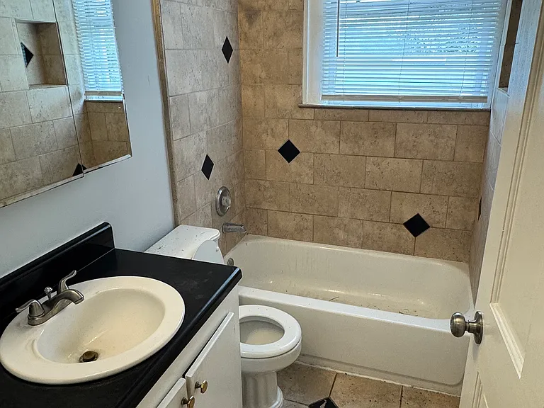 2619 Forbes St #2619 — Photo 9