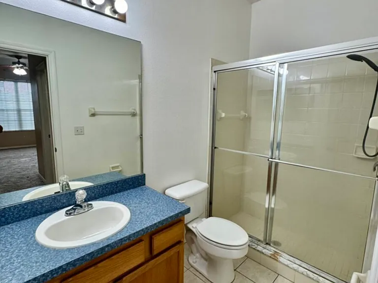 818 Hilly Bend Dr — Photo 10