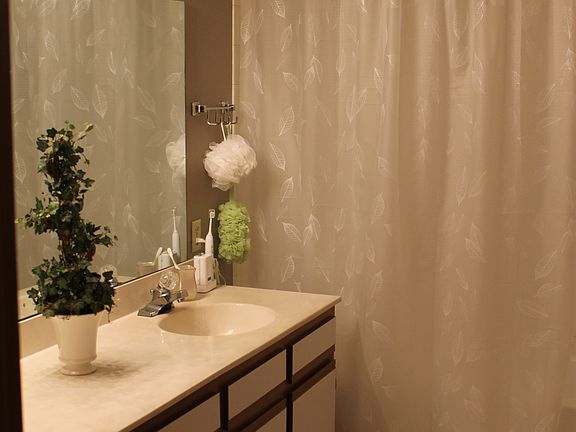 4th image of 2174 Sycamore Trl