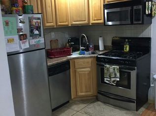 317 N 40th St APT 2, Philadelphia, PA 19104