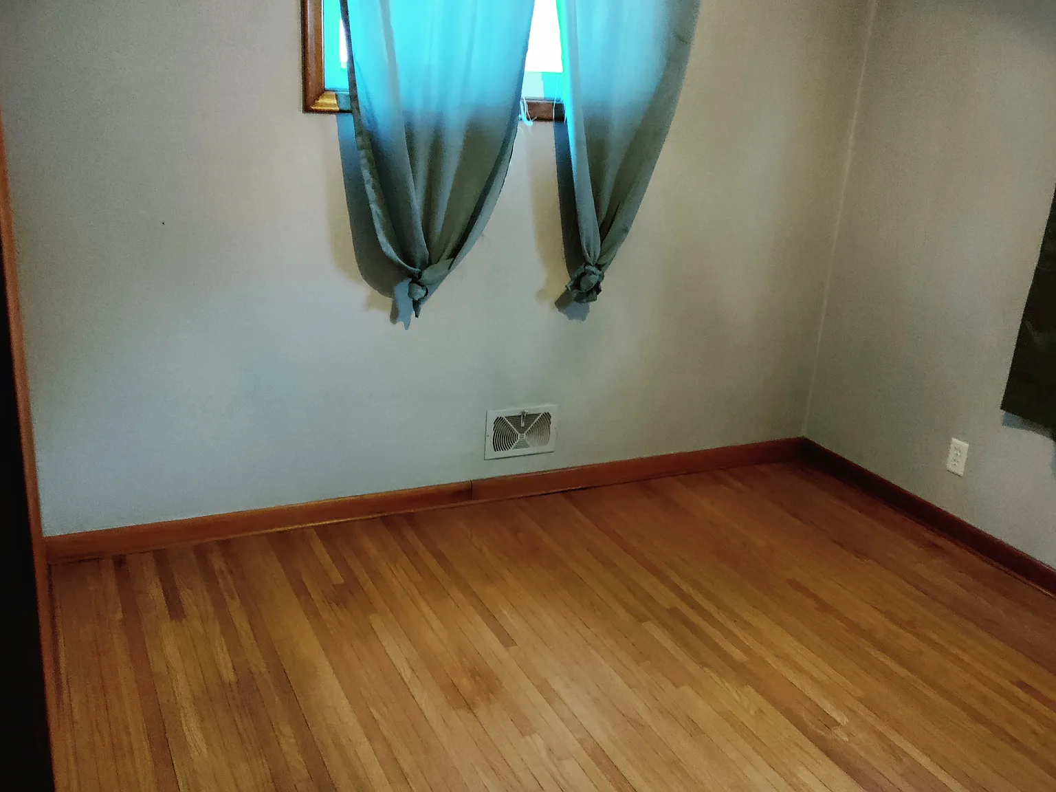 Andora Dr, Toledo — Photo 2