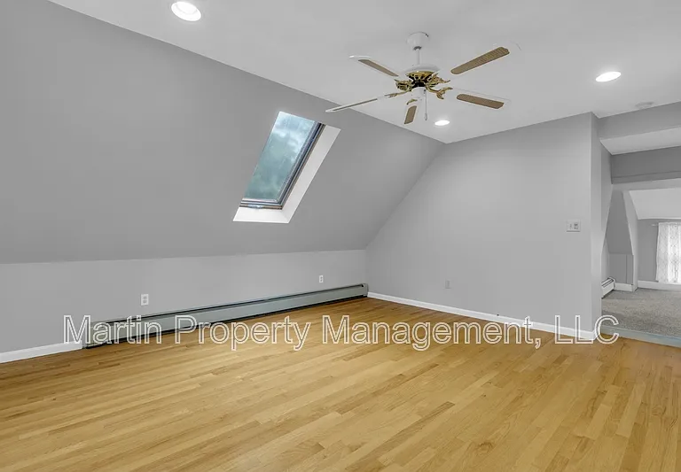102 Orange St — Photo 11
