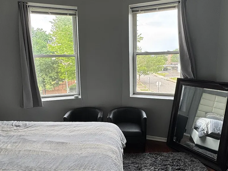 4158 S Calumet Ave #3 — Photo 9