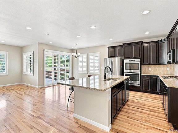 3rd image of 12242 Meadowlark Lane