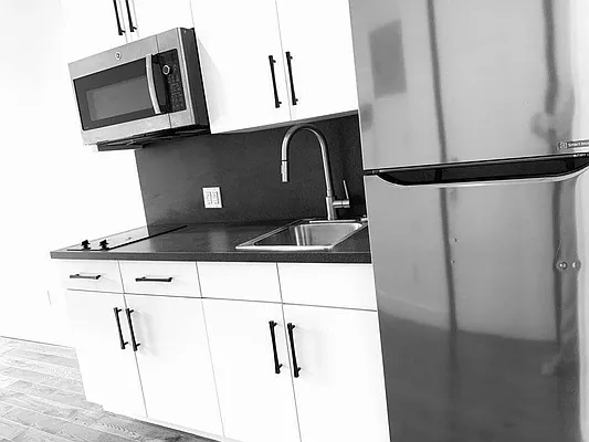 Rented by Corcoran | media 7