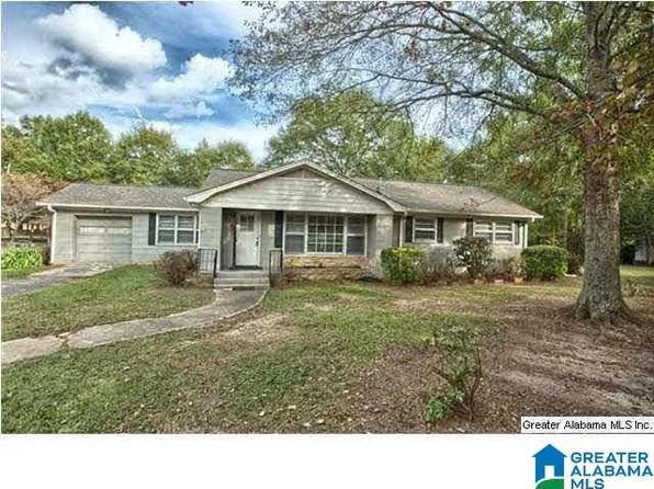 1800 Martin St S, Pell City, AL 35128