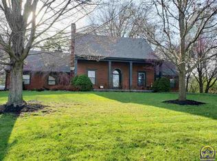 329 SW Yorkshire Rd, Topeka, KS 66606