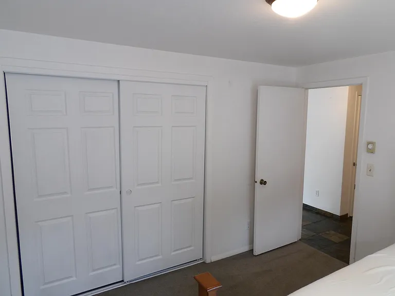 2921 Woodside Blvd — Photo 15