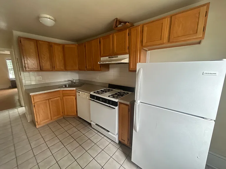 4135 Ridge Ave #A3 — Photo 10