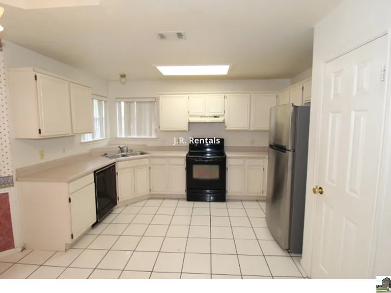 4209 Adobe Dr — Photo 27