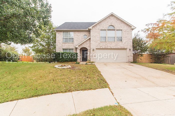 1st image of 418 Camp Creek Dr
