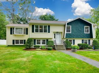 7 Richfield Rd, Burlington, MA 01803