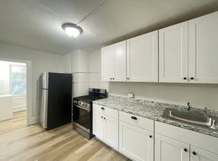 51 Pennacook St #3, Manchester, NH 03104