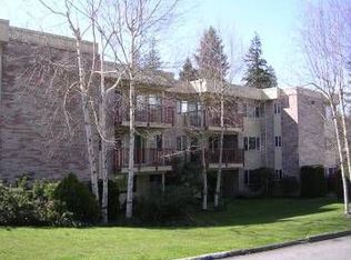 330 Elm St APT 202, Everett, WA 98203