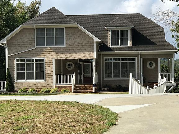 4th image of 544 Hicks Dr