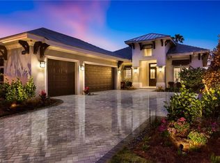 6848 Leeward Way, Naples, FL 34109