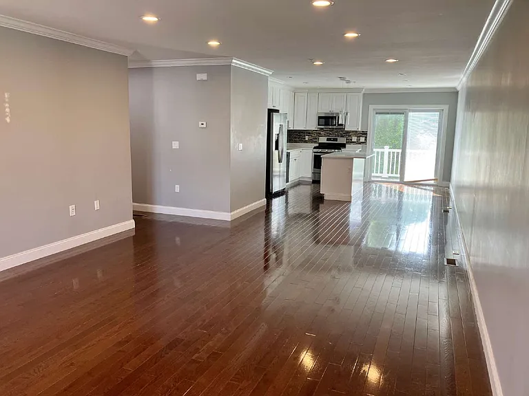 106 Intervale St #B — Photo 7