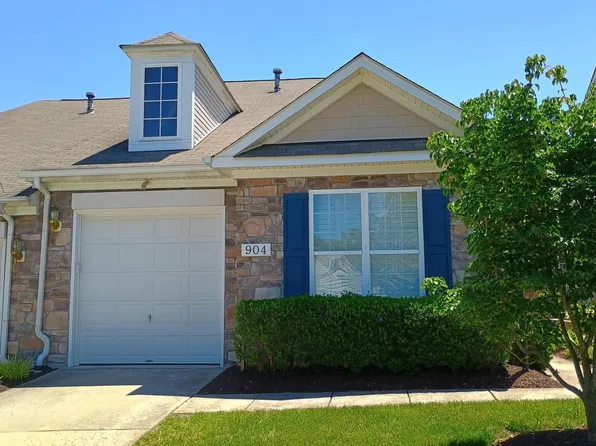 904 Cadmus Dr, Fredericksburg, VA 22401