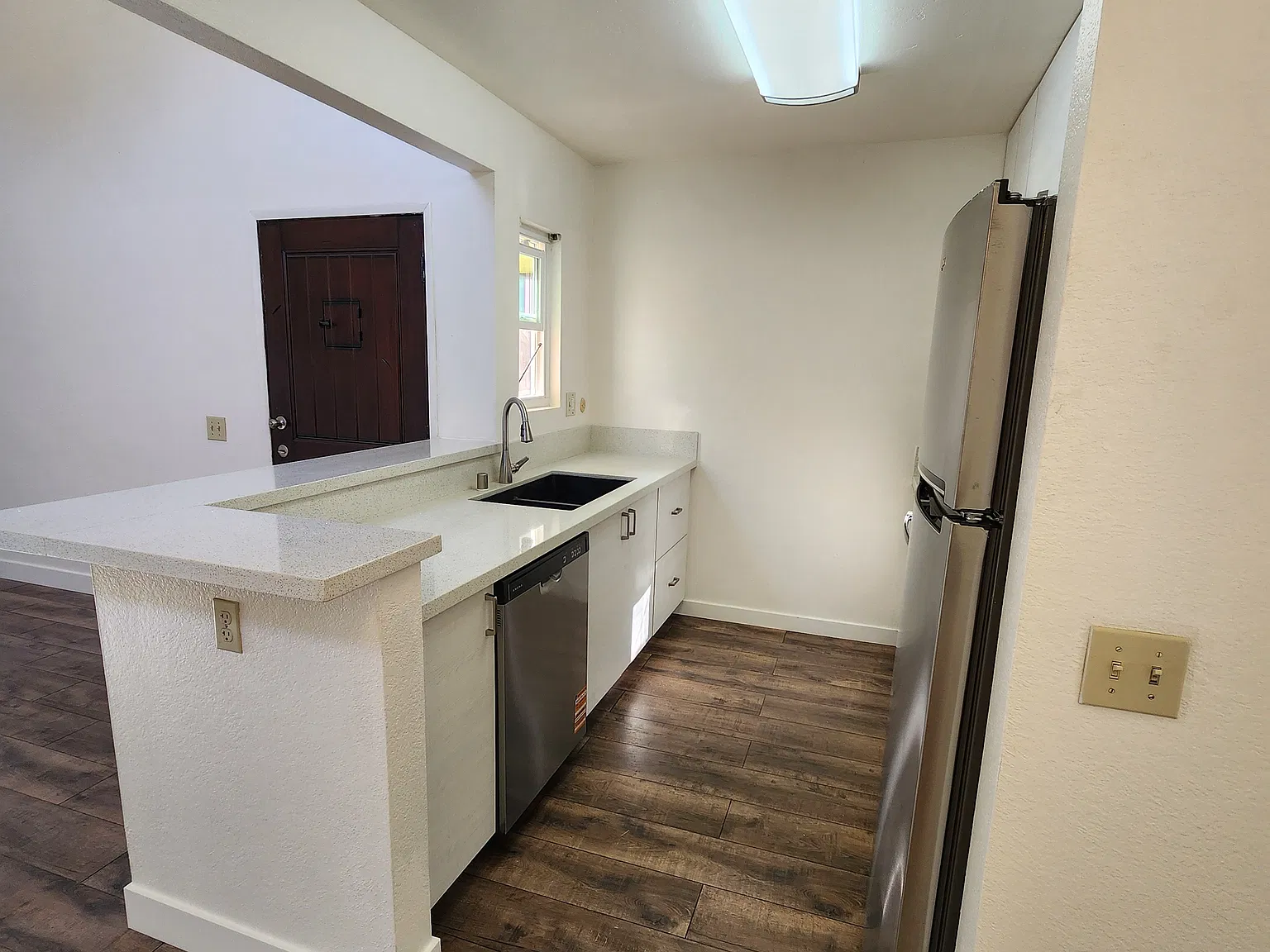 1 bed, 599 sqft, $2,195 — Photo 3