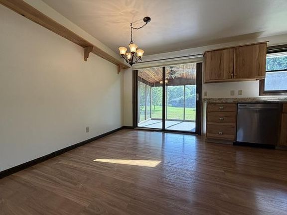 5th image of 2520 30TH STREET