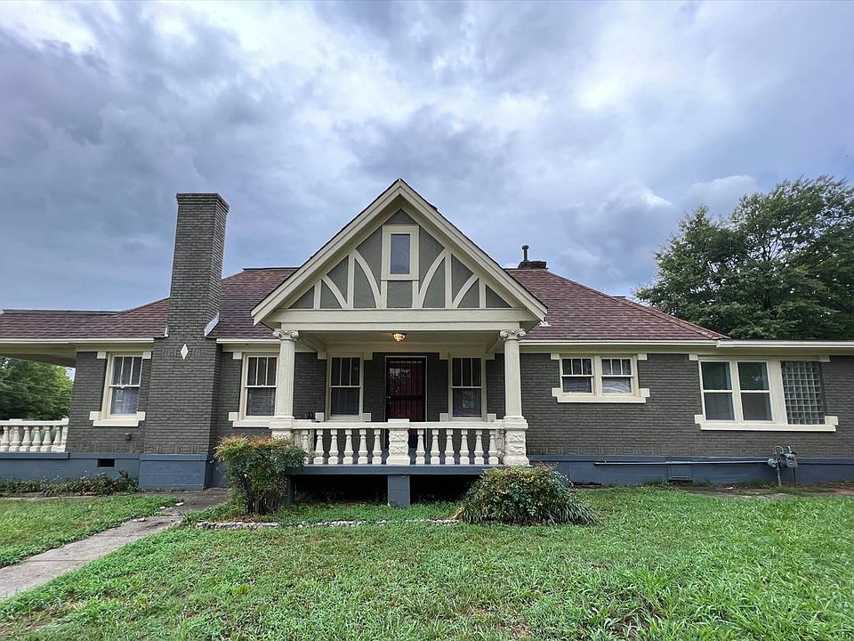 1st image of 1498 Jackson Ave