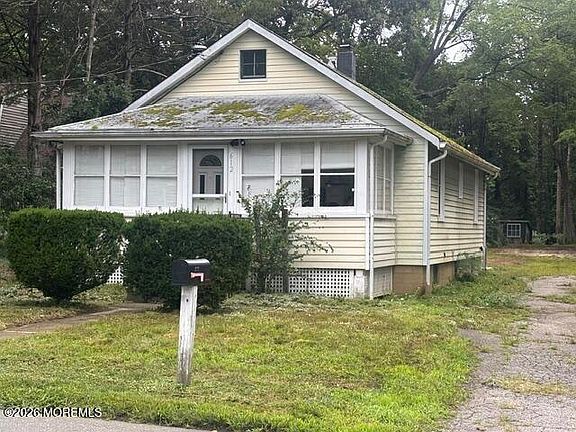 2nd image of 612 Dave Marion Road