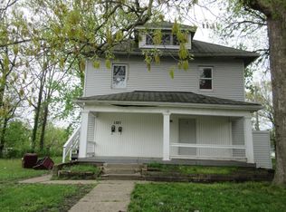 1221 N 6th St APT 01, Terre Haute, IN 47807