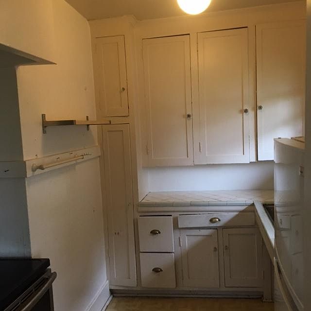1st image of 2216 NE 46th St APT E