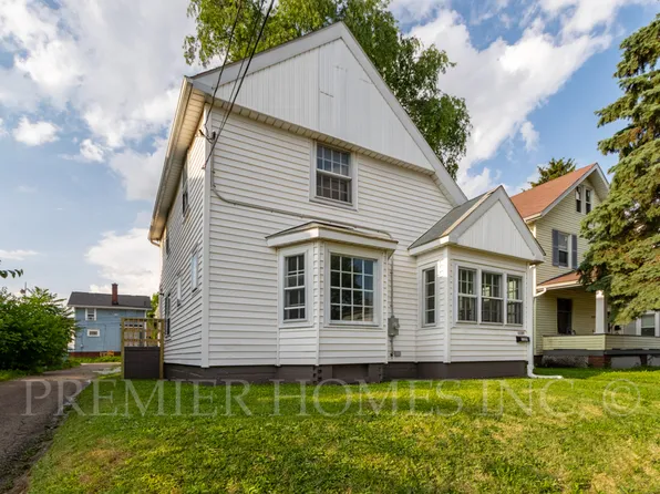 1129 Auburn Pl NW, Canton, OH 44703