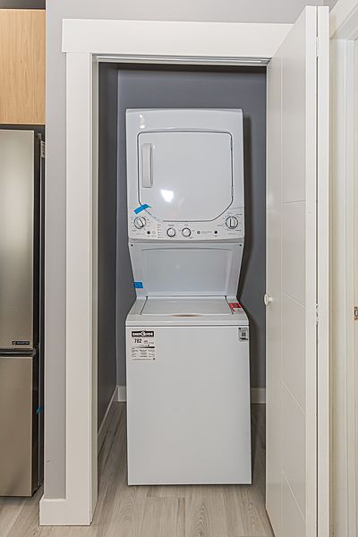Edmonton Apartment for rent - 3 Bedrooms — photo 16