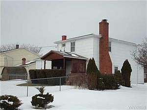 3rd image of 107 Tobey Hill Dr