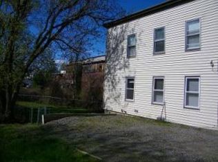 34 Maple St #1, Derry, NH 03038