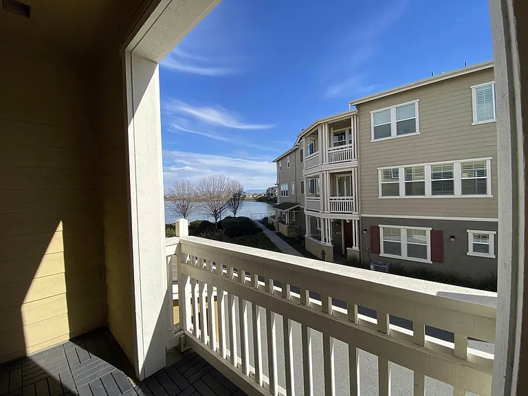 642 Bair Island Rd #1017 — Photo 8
