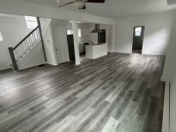 4th image of 3614 N Capitol Ave