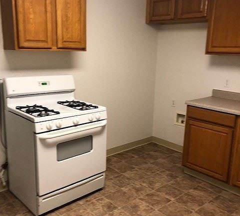 3rd image of 1826 Madrone Ave