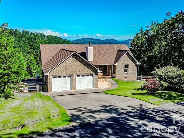 485 Mountain Lookout Dr, Bostic, NC 28018