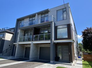 44 Byron Ave #C, Ottawa, ON K1Y 3J1