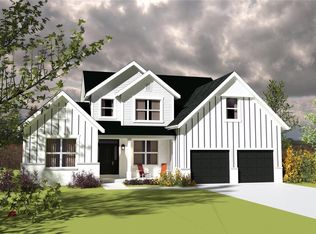 670 N Mosley Rd, Creve Coeur, MO 63141