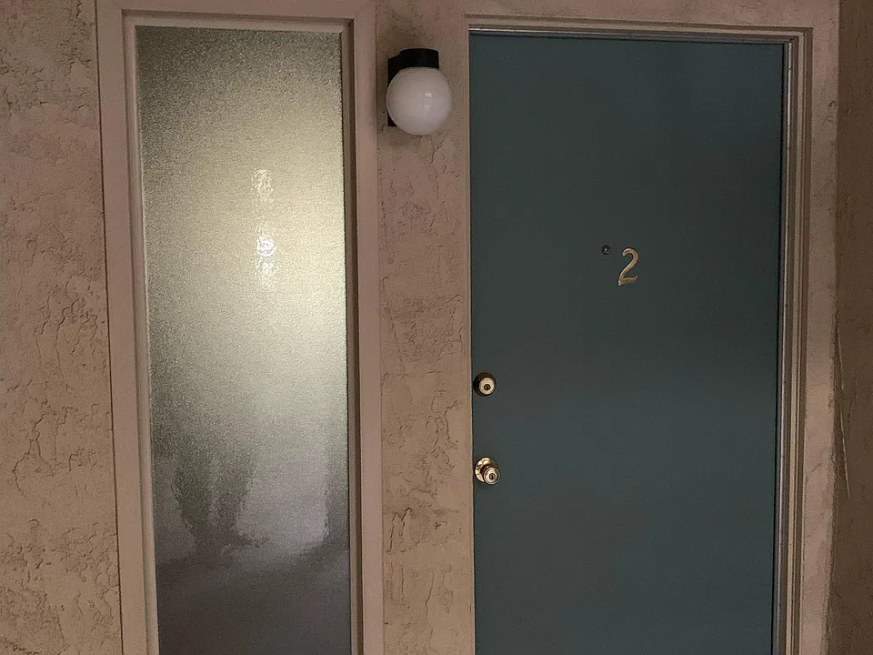 1017 Esplanade #2