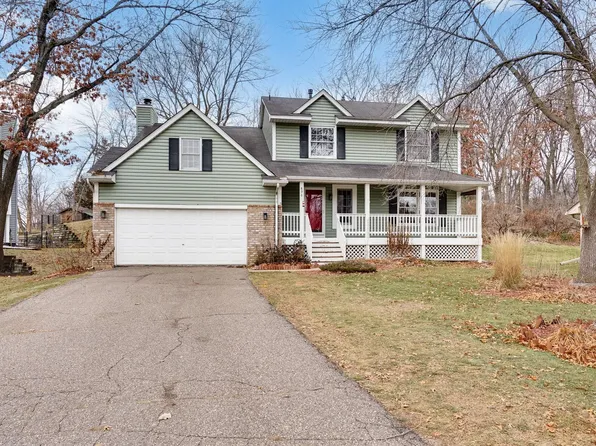 896 Moonlight Dr, Woodbury, MN 55125