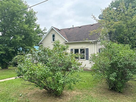 2nd image of 312 Main St W