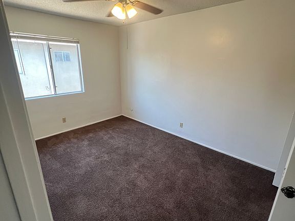 5th image of 2709 Haley St #B
