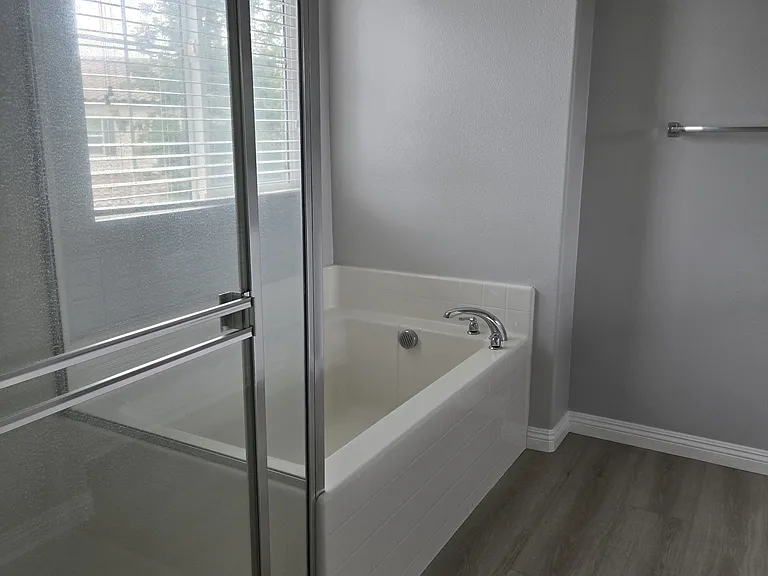 8678 Founders Grove St — Photo 15